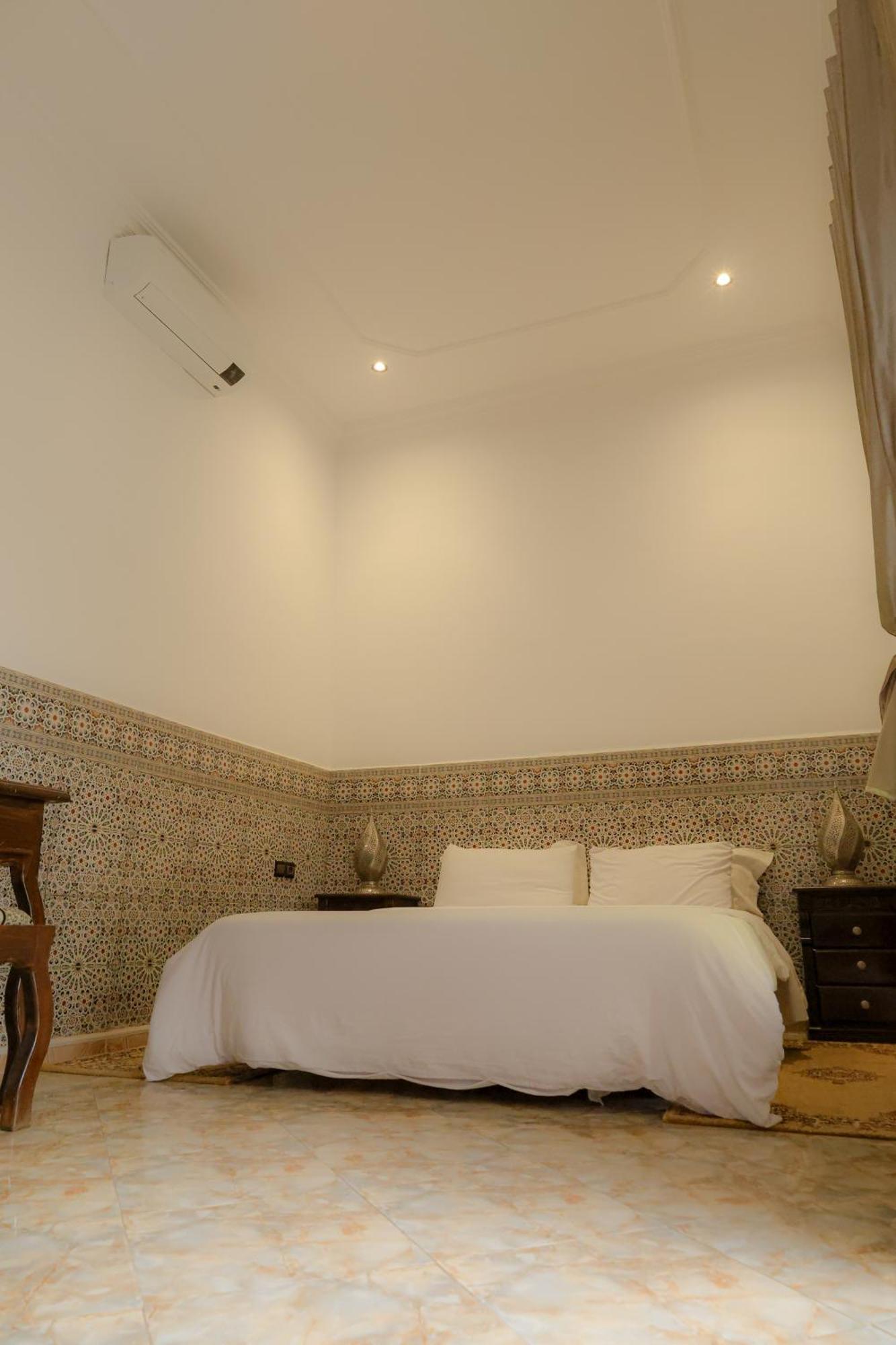 Riad Dar Al Fassia Oujda Buitenkant foto